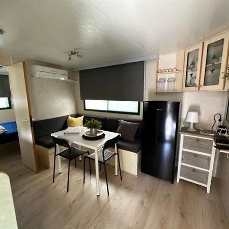 Wir Vermieten Komplette Und Schoene Mobilheime Im Herzen Der Toskana - B58370 Apartmán